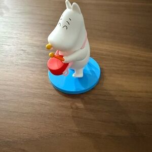 Moomin playin drums